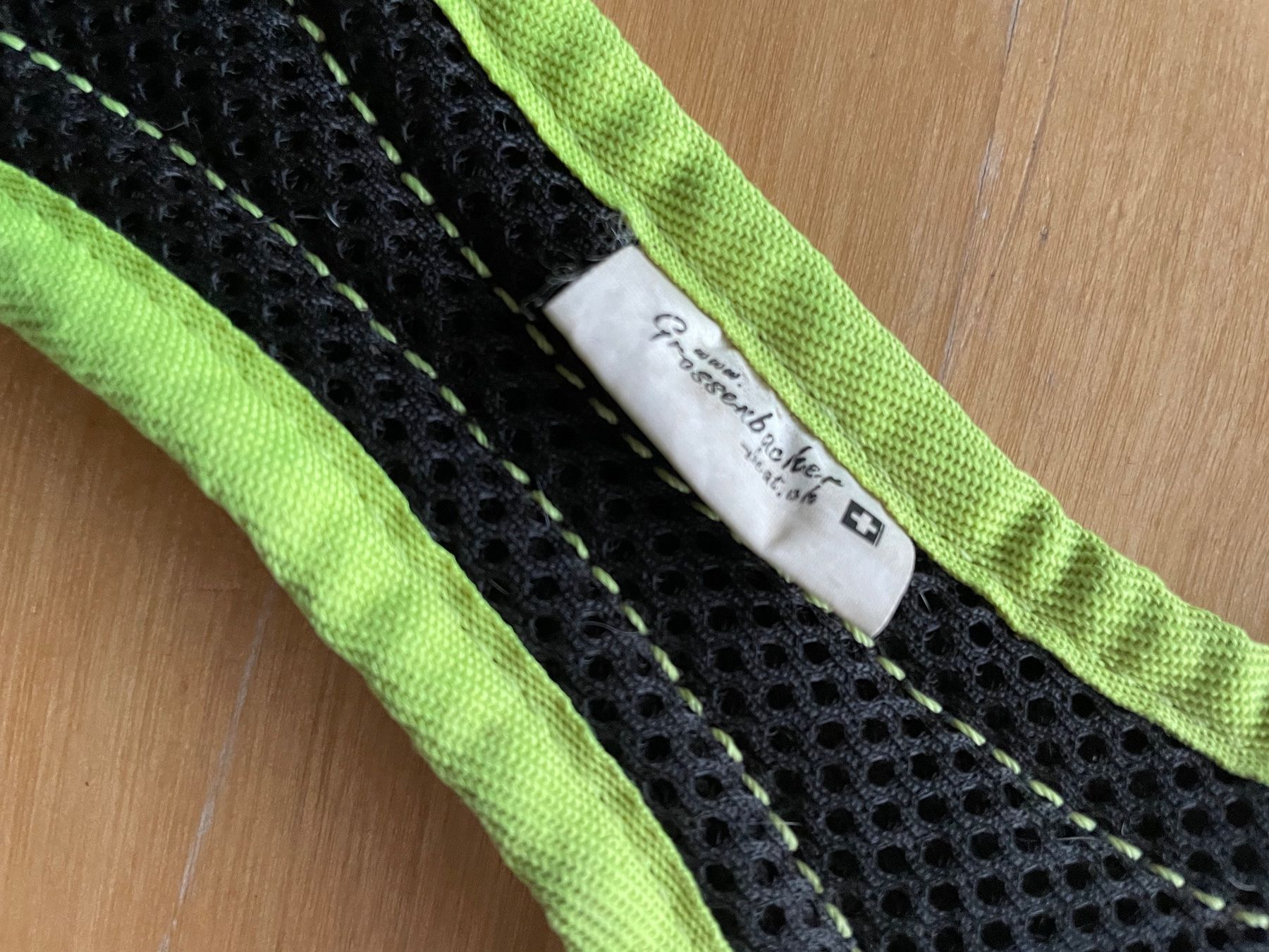 Set di piatti: Hundegeschirr – Usato da Zofingen venduto da Hathoway 1