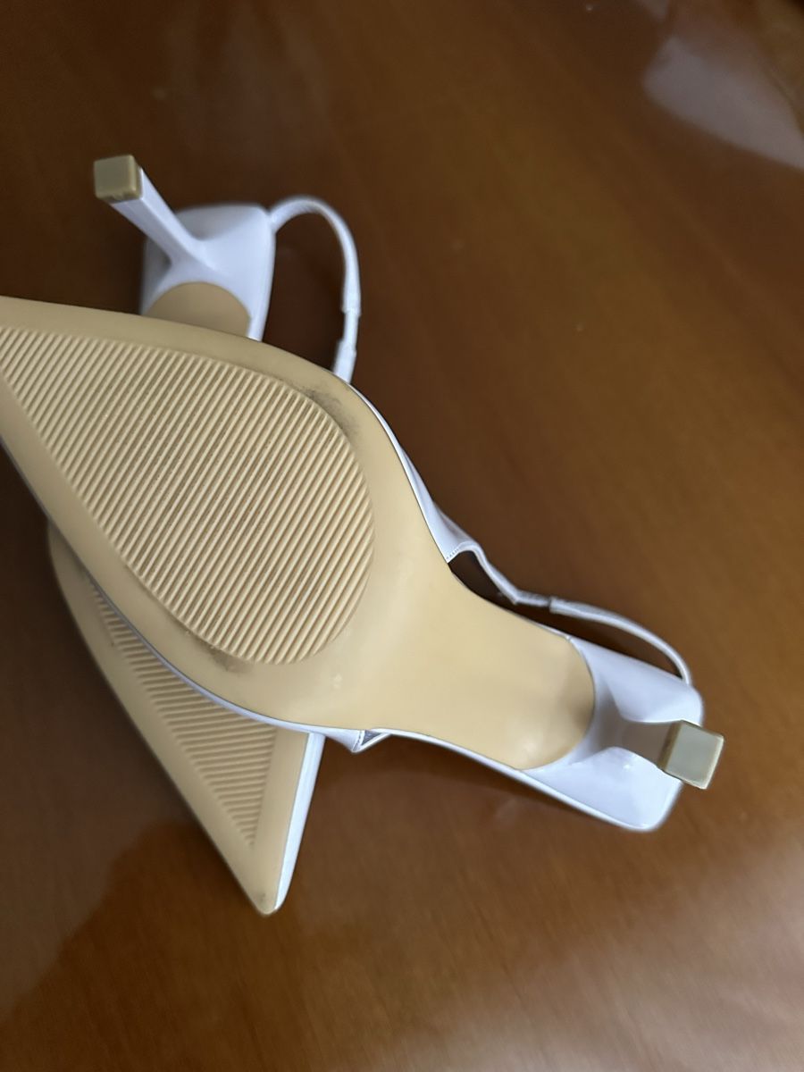 Scarpe da donna: Damen Sommer Schuhe Grösse 40 Neu – Nuovo (secondo la descrizione) da Basel venduto da Ivana_4 5