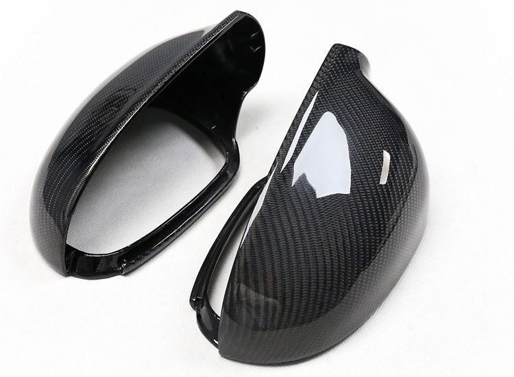 Alle Autoersatzteile: VW Golf 5 Carbon Spiegelkappen – Neu und originalverpackt aus Volketswil von Willis-Autoteile 1