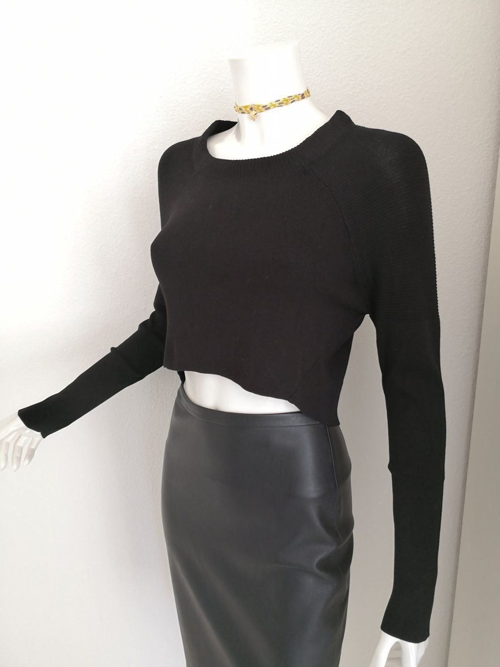 Mango Pullover & Sweatshirts: 🤩MANGO STRICK PULLOVER SCHWARZ & BAUCHFREI NEU & GUCCI P. – Neu (gemäss Beschreibung) aus Olten von Naja-Twins-Twins 3