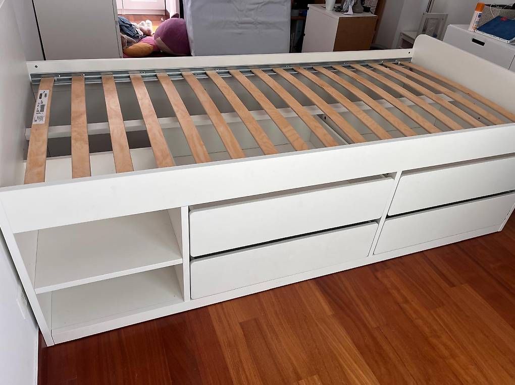 Lits: Lit simple IKEA avec 4 tiroirs  – D'occasion à Vandoeuvres par ann_lq5h 1