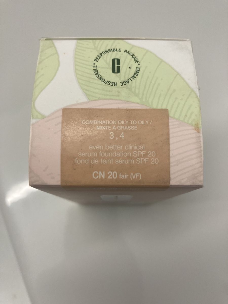 Clinique Make-up: Clinique fond de teint – Neu (gemäss Beschreibung) aus Biel/Bienne von gossipgirl02 2