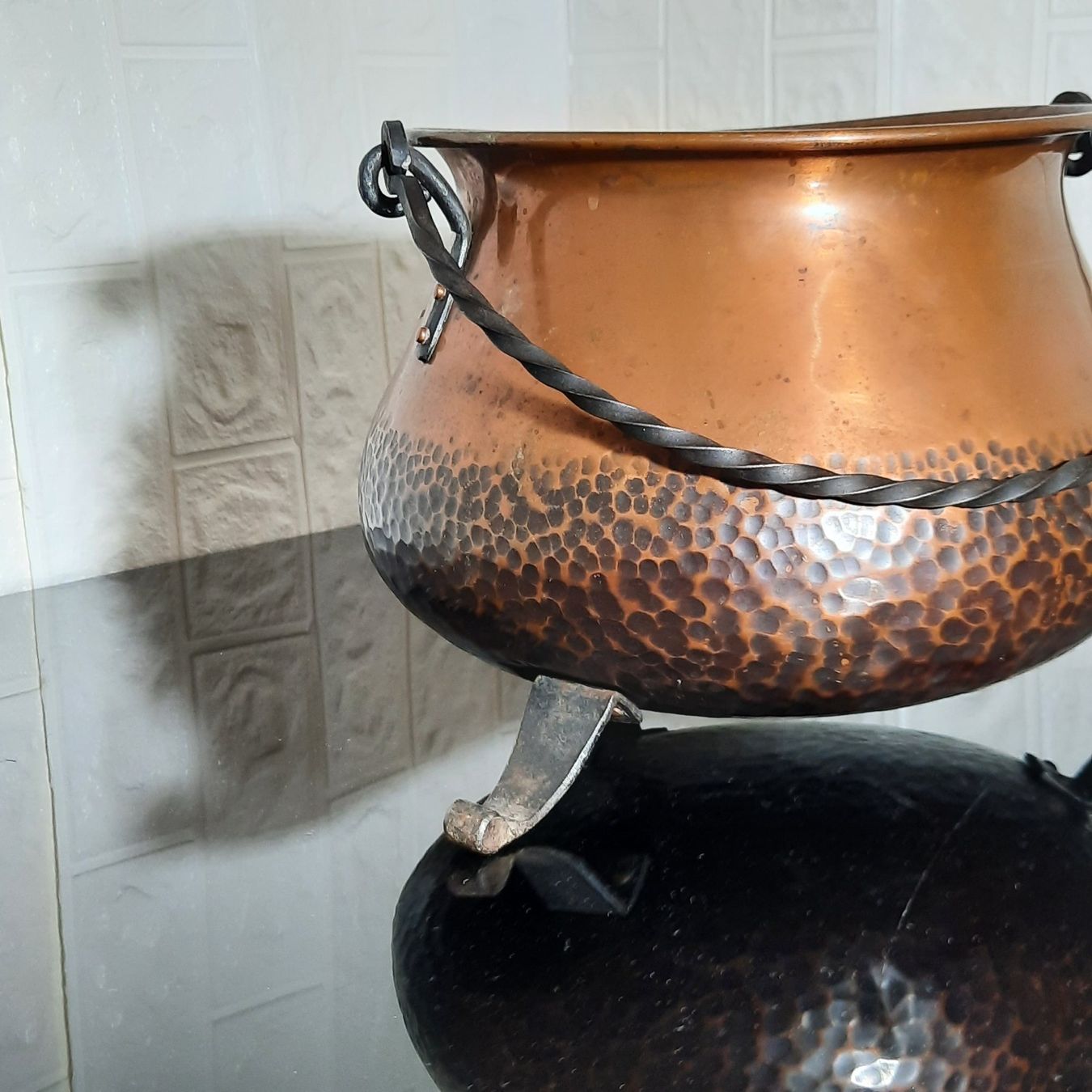 Pentole: Grosser und robuster Kupfertopf – Usato da Unterägeri venduto da Altgoldschmuck 2