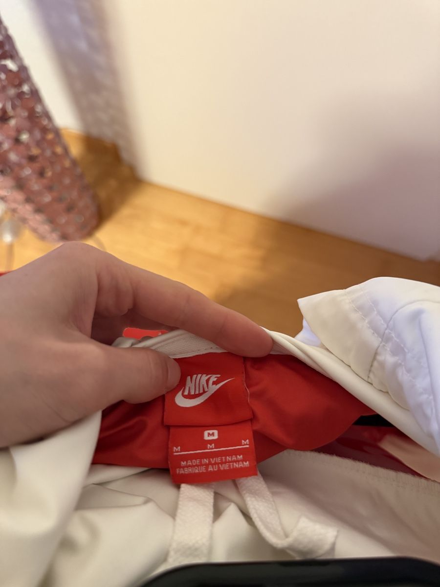 Nike Giacche: Nike Windbreaker – Nuovo (secondo la descrizione) da Villigen venduto da Liviaange 3