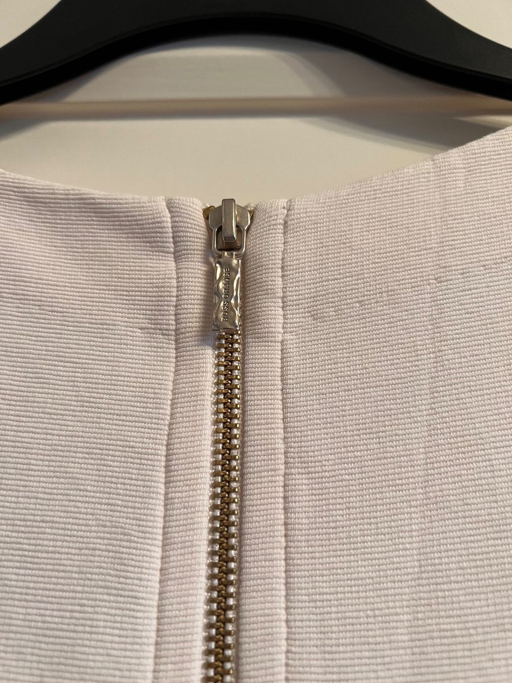 Hugo Boss Kleider: Hugo Boss Orange Kleid Gr. 36 offwhite – Gebraucht aus Basel von jetzt-wird-gemistet 4