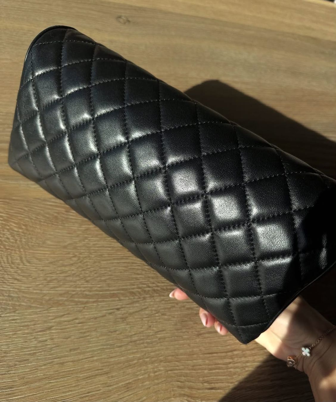 Borse da donna: Chanel Clutch – Nuovo (secondo la descrizione) da Aarau venduto da lai_r557 1