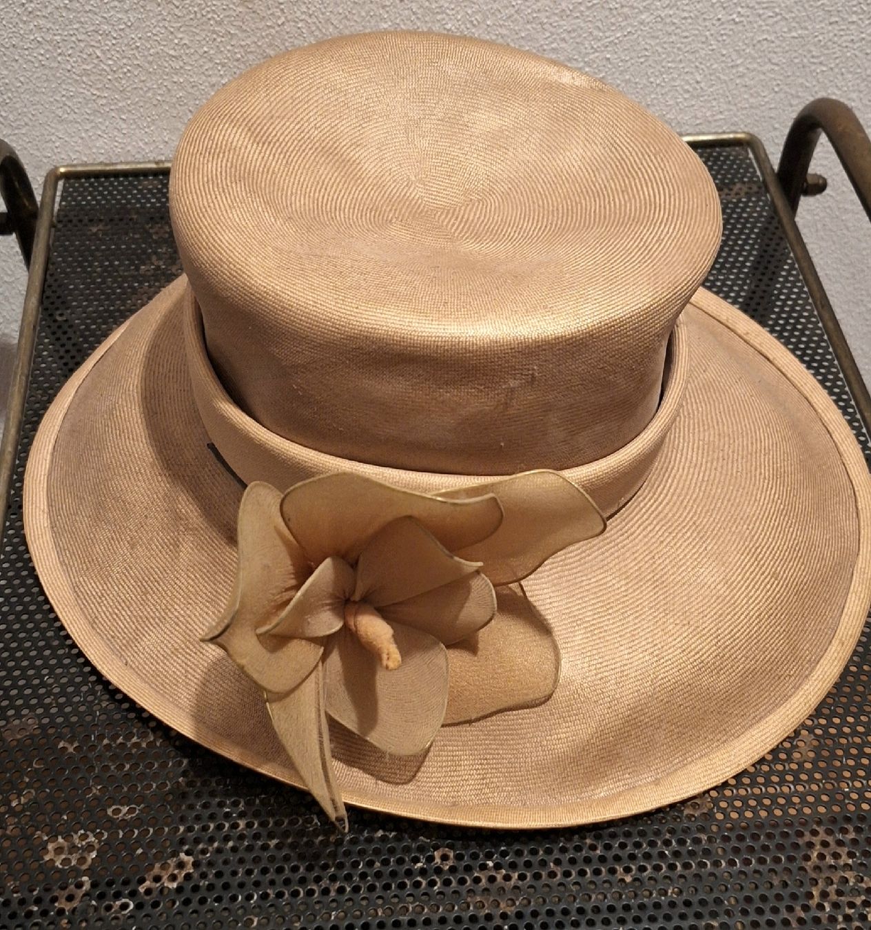 Hüte, Mützen & Caps: antiker Strohhut , Stroh👒 – Gebraucht aus Emmenbrücke von abu_9mj8 2