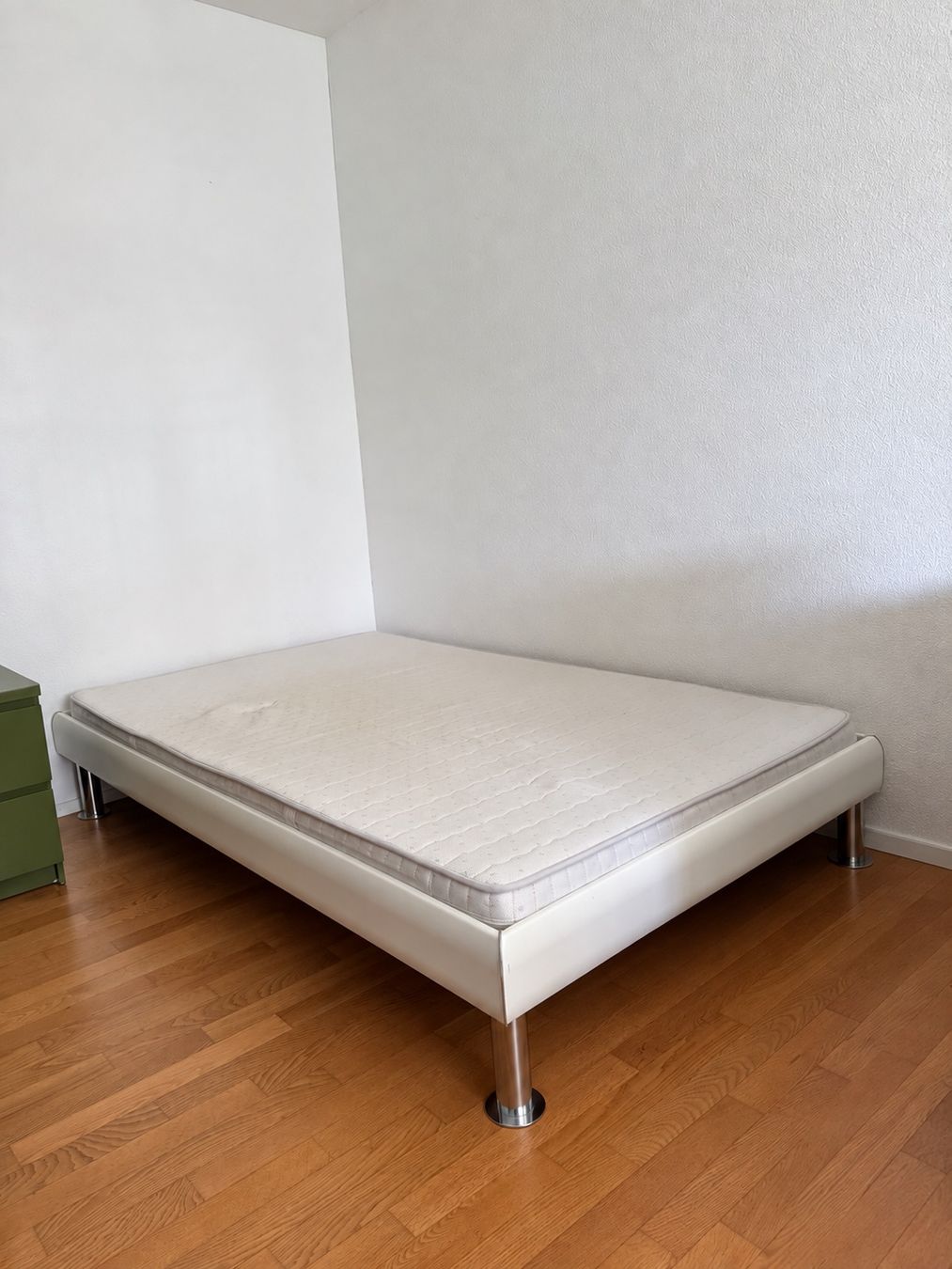 Lits: Bett mit Matratze – D'occasion à Luzern par geo_6fms