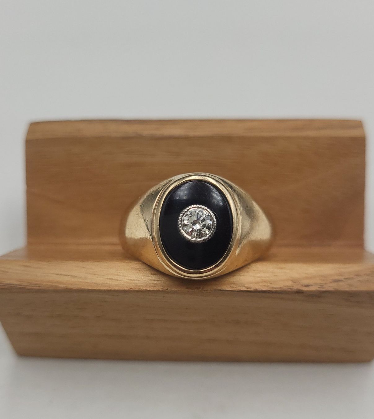 Anelli: Gold Ring Mit Diamant und Onyx – Usato da Wald ZH venduto da Dasilver 3