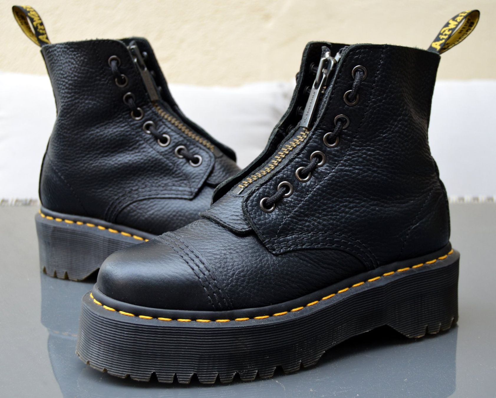 Dr. Martens Scarpe da donna: Boots / Bottes Dr. Martens Sinclair   .37 – Usato da Collonges venduto da arashee 4