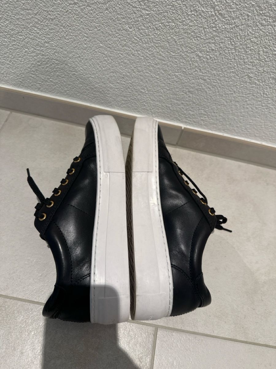 Vagabond Scarpe da donna: Vagabond Damen Sneaker schwarz, Gr. 39 – Usato da Zug venduto da Hehe 3