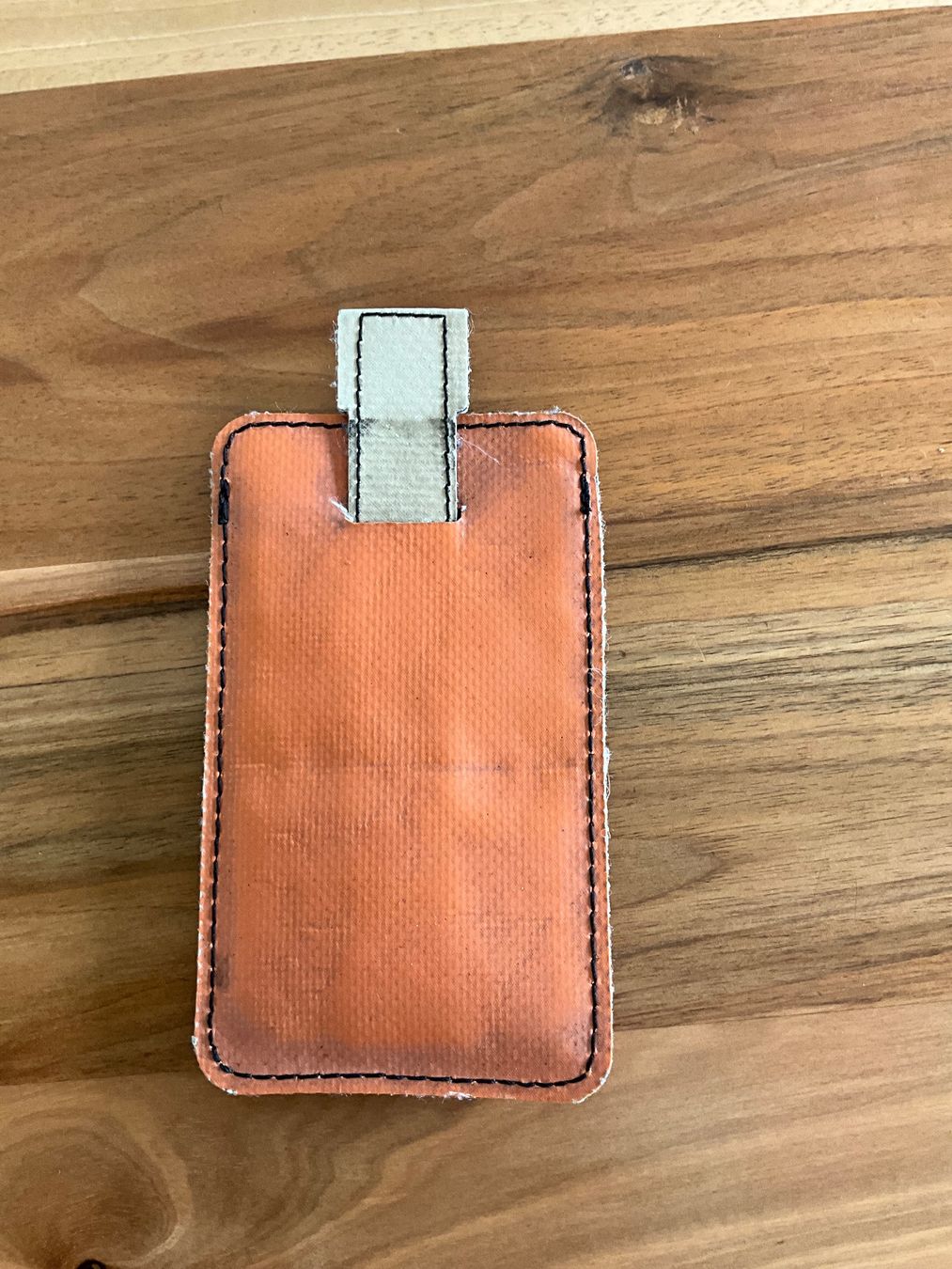 Freitag Cover & Protezioni schermo: Freitag iPhone Hülle / Kartenetui – Usato da Davos Clavadel venduto da panorama01 1