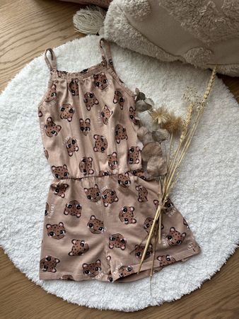 Sommerlicher Jumpsuit mit Tiermuster, Gr. 140 *NEU