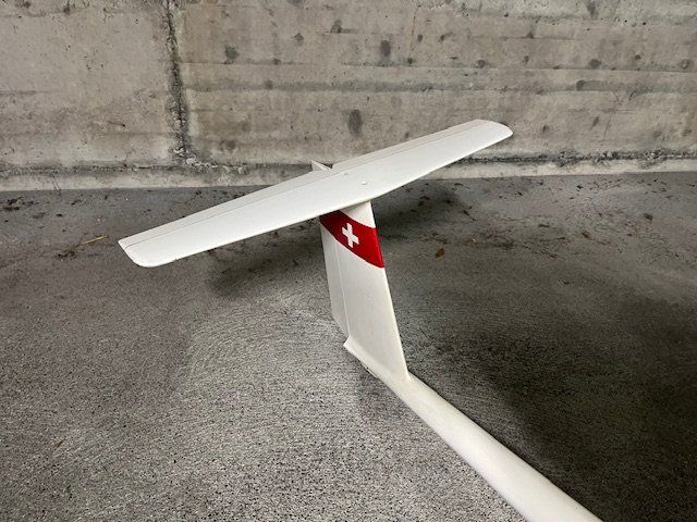 DG 600 Elan, Voll-Gfk - ca. 1:4 | Kaufen auf Ricardo