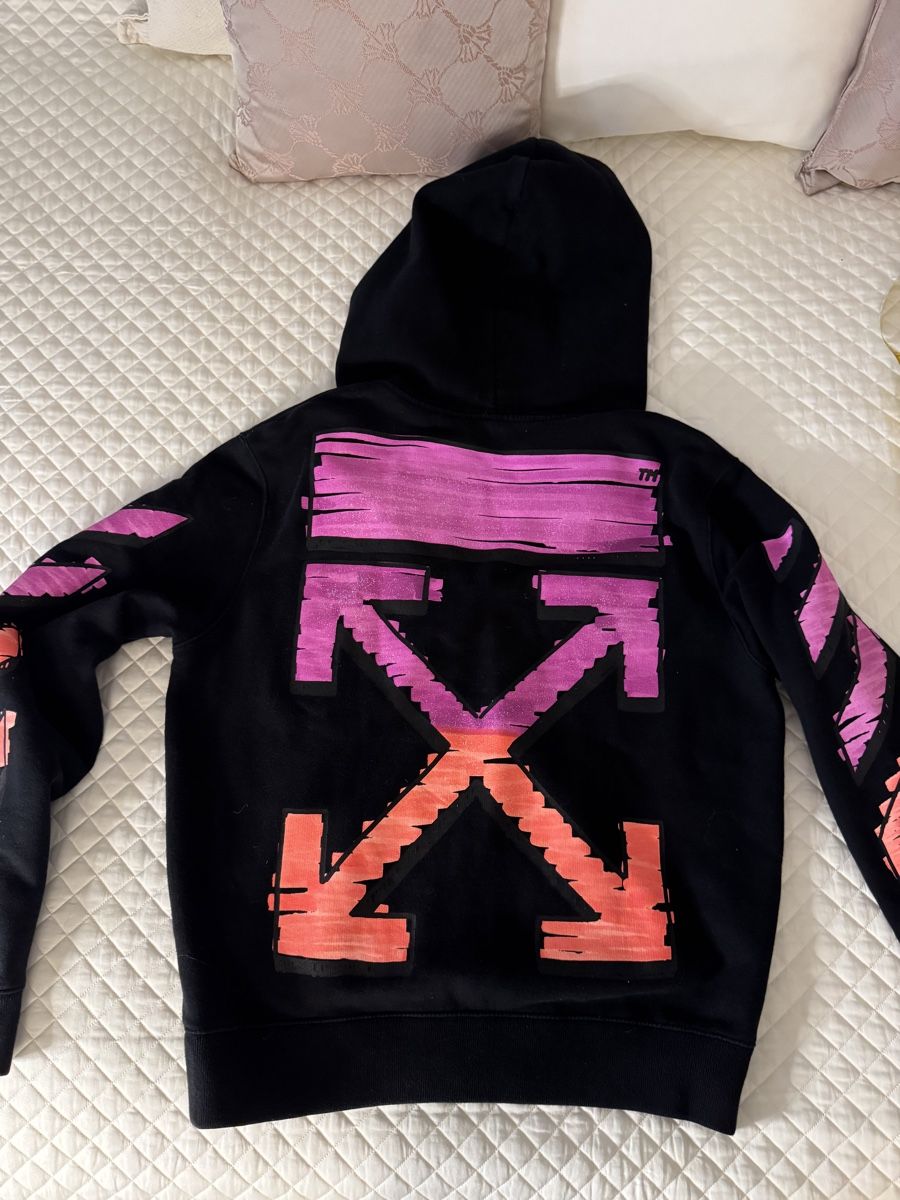 Off-White Maglioni & Felpe: Off-White Hoodie – Usato da zürich venduto da Bailey17