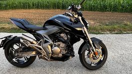 Moto ZONTES 310R - 26kW ( 35 CV )