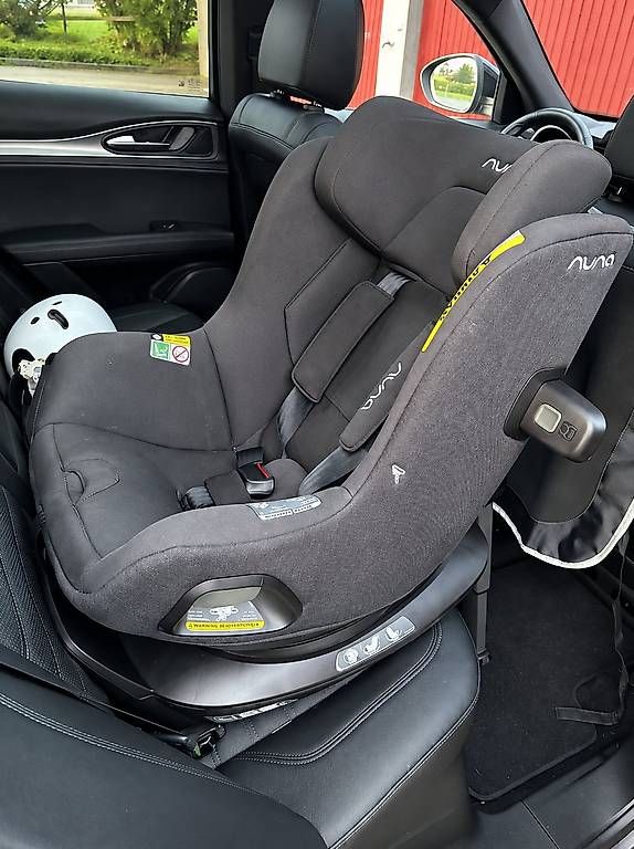 Auto-Kindersitze: Auto Kindersitz Nuna Pruu Thunder – Gebraucht aus Rothenburg von imauri