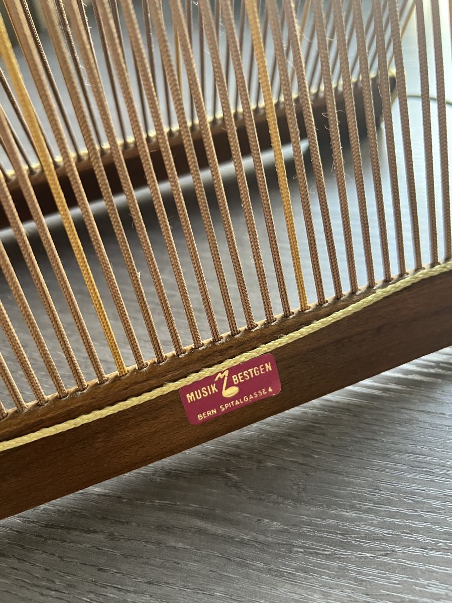 Supporti per strumenti musicali & leggii: Vintage Schallplattenständer Bestgen Bern – Usato da St. Gallen venduto da jil_d5rh 3