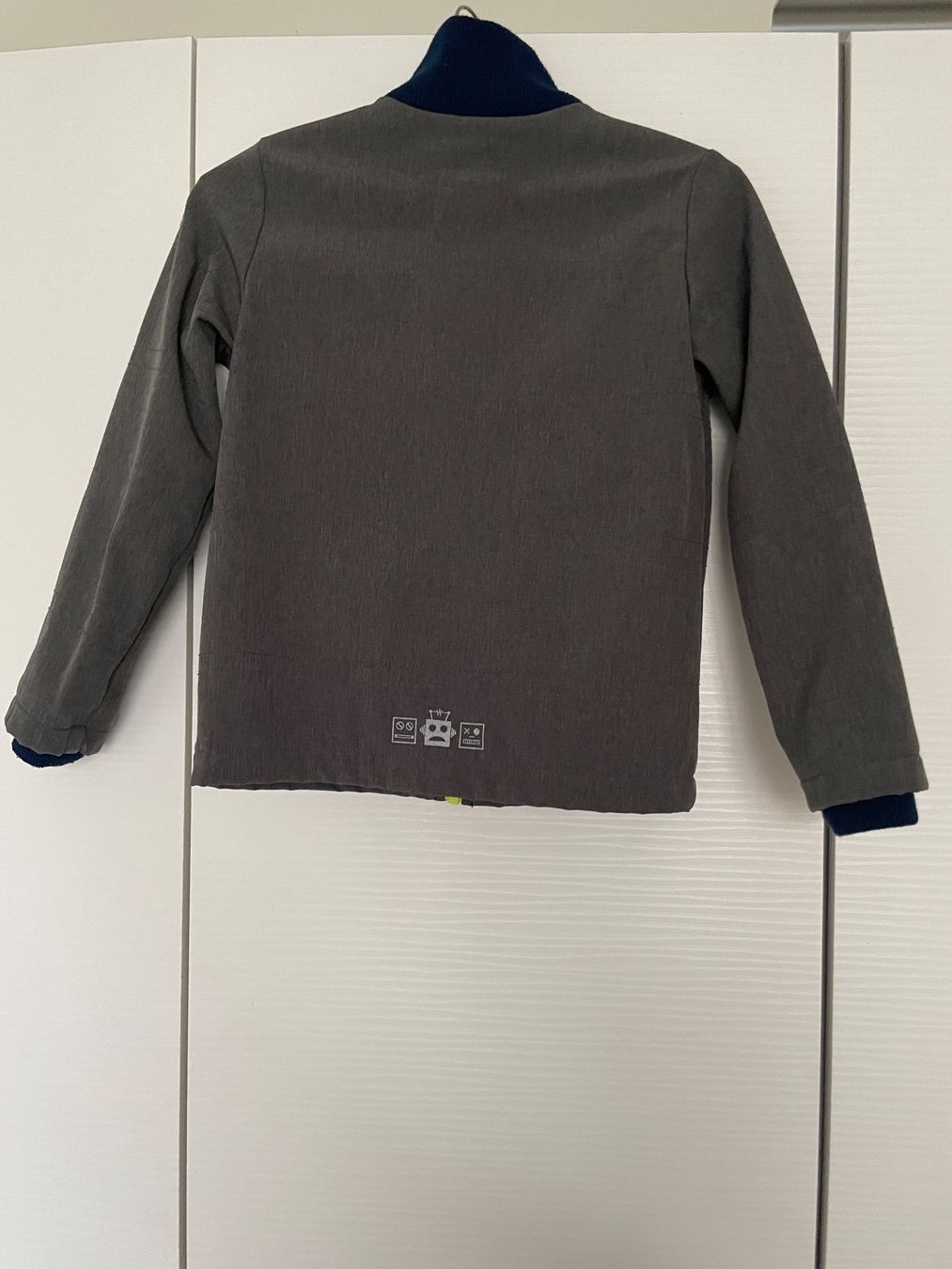 Esprit Giacche & Cappotti: Esprit Functionsjacke Jacke Gr. 128-134 – Usato da Wallisellen venduto da Rally68 1