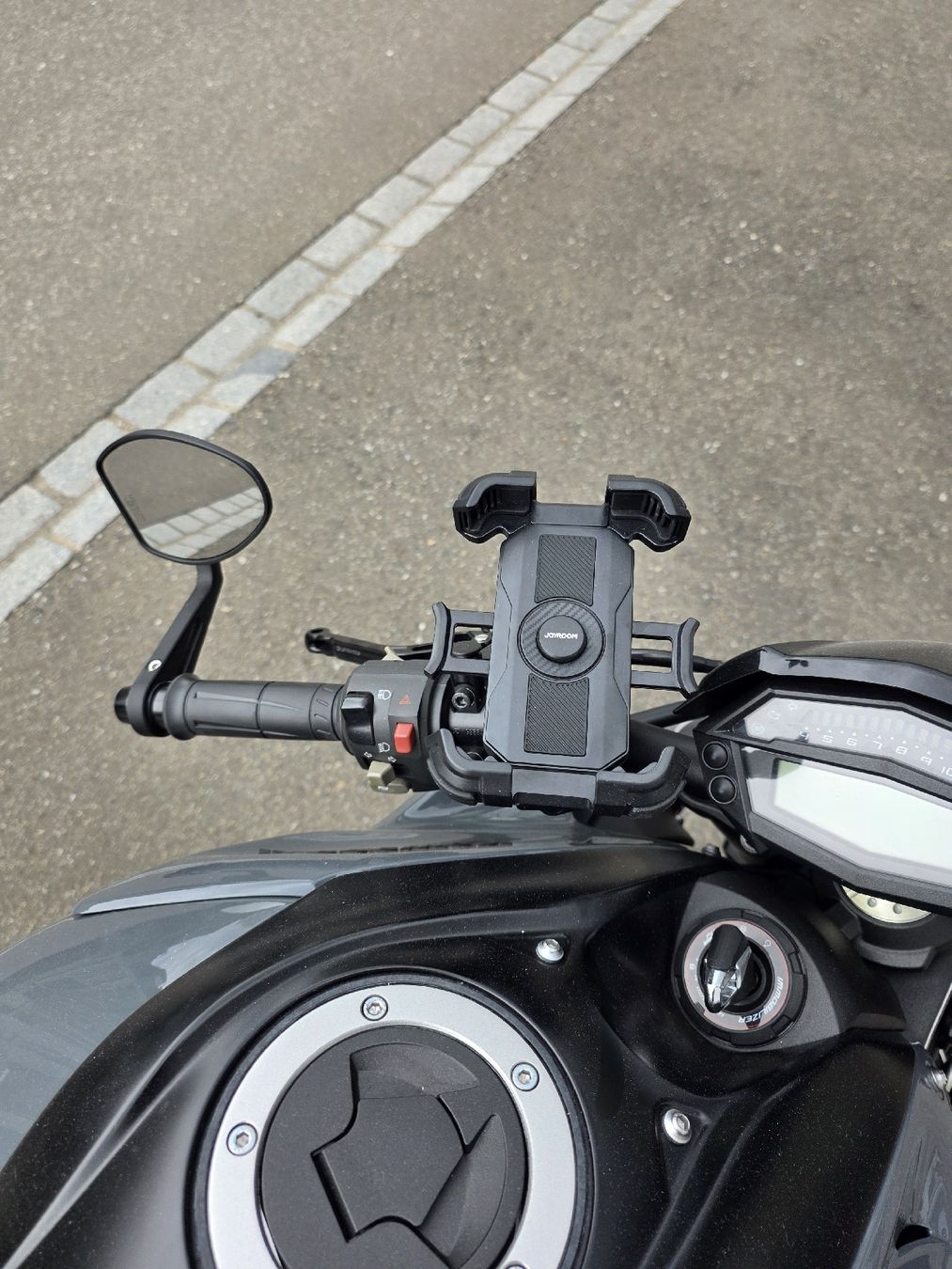 Kawasaki Strasse: Kawasaki Z1000 mach mir ein Angebot – Neu (gemäss Beschreibung) aus Döttingen von Kevi85 8