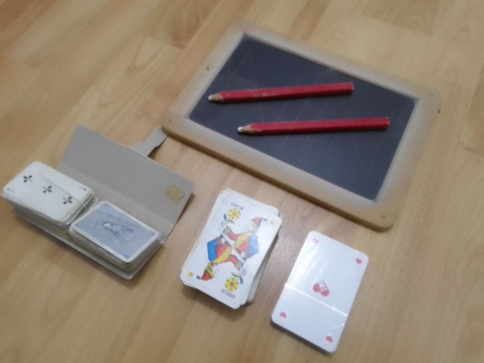 Spiele: Jasskarten mit Tafel und Zubehör – Gebraucht aus Ebmatingen von swiss.canadian 1