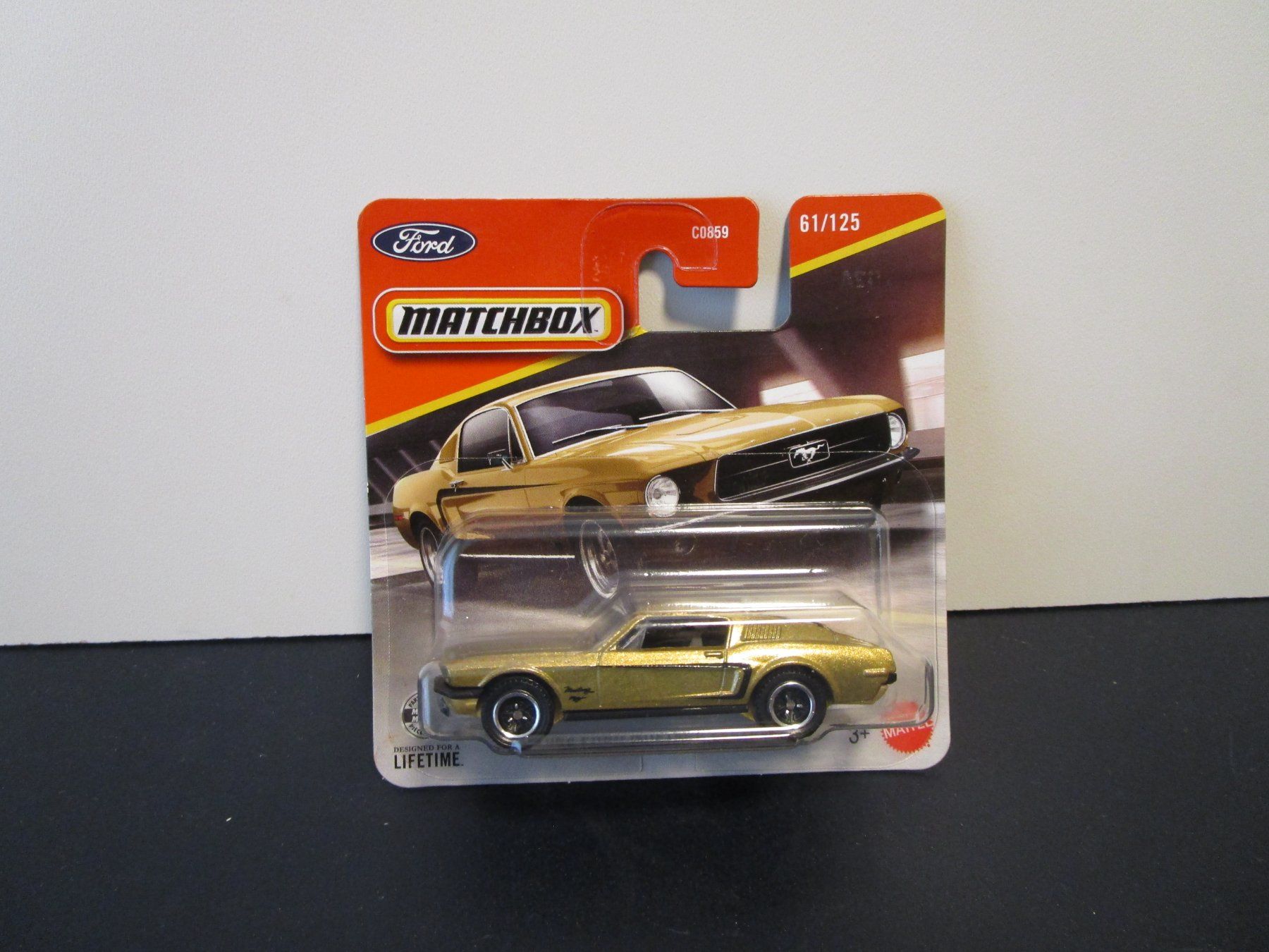 Ford Modellautos: MATCHBOX 1968 FORD MUSTANG FASTBACK - JNK51 – Neu und originalverpackt aus Chêne-Bourg von breno56