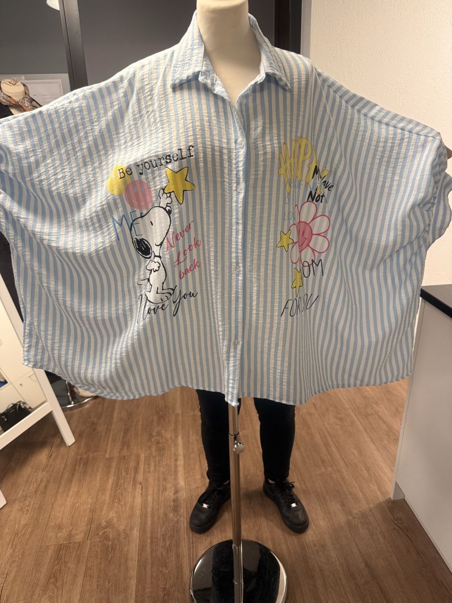 Camicette: Coole Snoopy Bluse Oversice – Nuovo e nell'imballaggio originale da Lengnau BE venduto da noyanomy 1