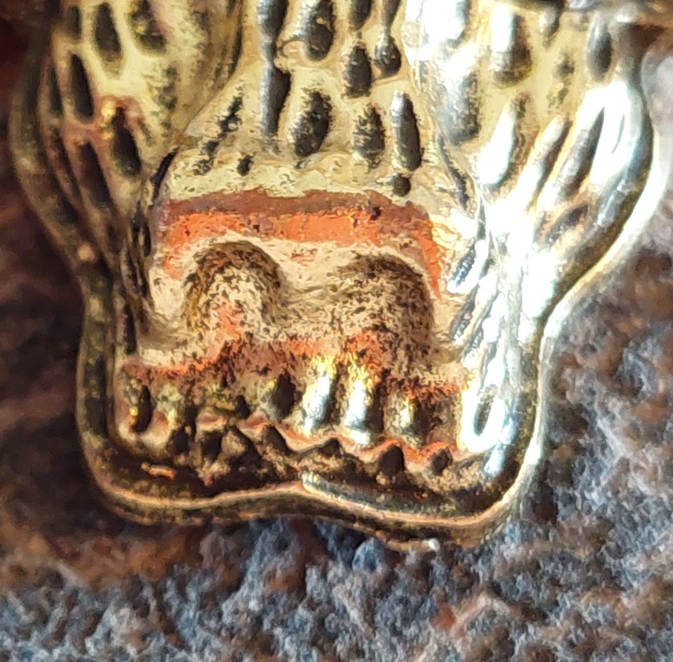 Broschen & Nadeln: Brosche Stier / Büffel / Muni mit Hörner, goldfarben – Neu (gemäss Beschreibung) aus Oberwil BL von Chewbacca184 3