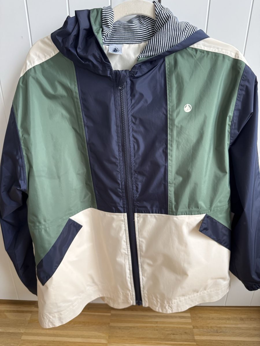 Petit Bateau Jacken: Jacke von Petit Bateau – Neu und originalverpackt aus Basel von Glamourpourtoi
