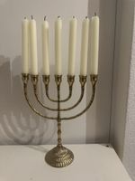 Menora. Siebenarmiger Leuchter