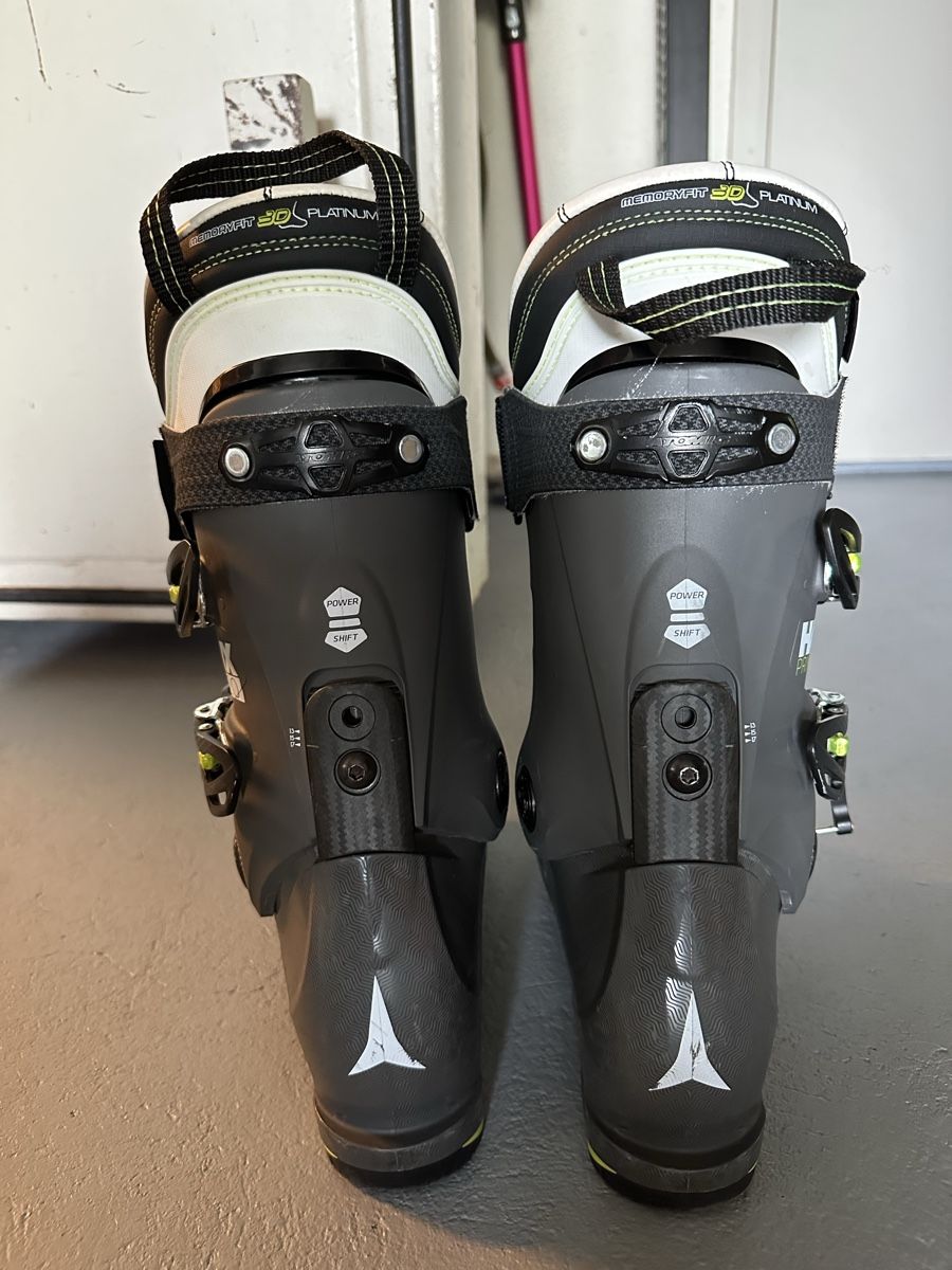 Atomic Chaussures hommes: Skischuhe Atomic – D'occasion à Windlach par Joice14 4