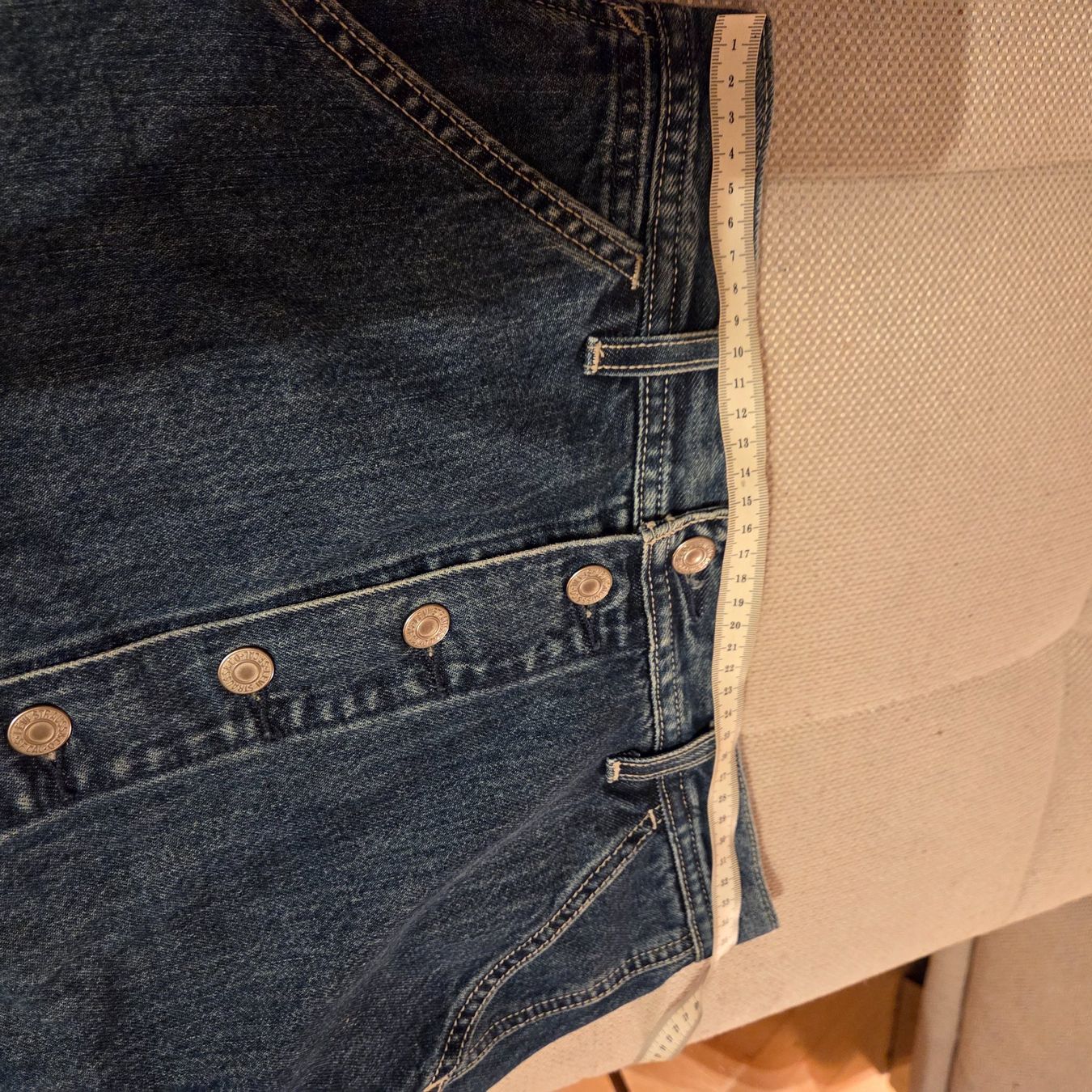 Levi's Gonne: Cooler Levi's Jeansjupe Grösse S/27 – Nuovo (secondo la descrizione) da Davos Platz venduto da nicoletta06 7