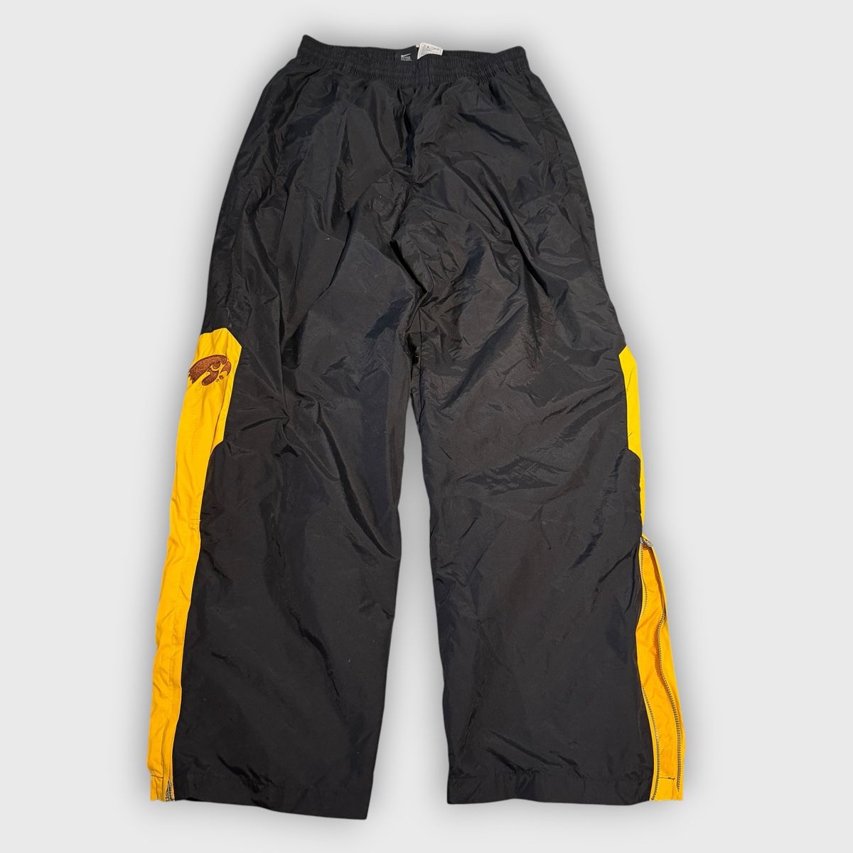 Nike Pantaloni: Nike Track Pants – Usato da Thalheim venduto da nelia.mm