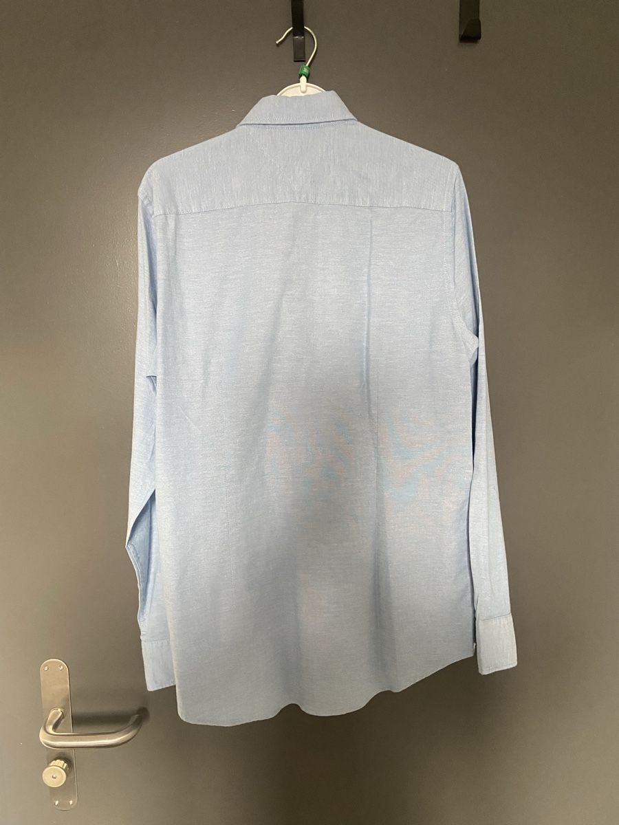 Tommy Hilfiger Hemden: Chemise tommy hilfiger  – Gebraucht aus Ste-Croix von Loic_danzii 3