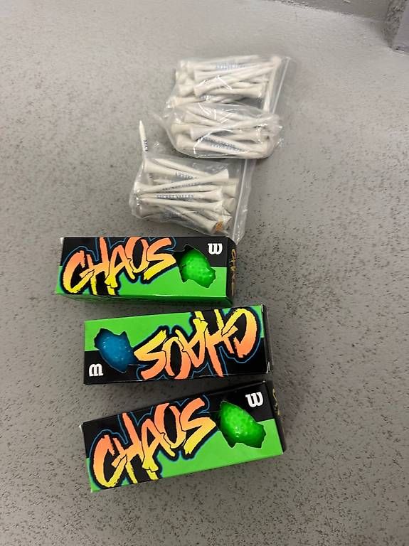 Palloni: Wilson Chaos Golfbälle & Tees  NEU – Usato da Zell ZH venduto da llo_kkt6