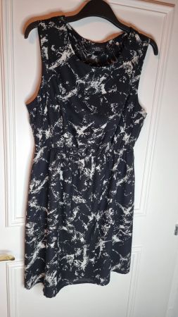 Gina Benotti Kleid Größe 40/42