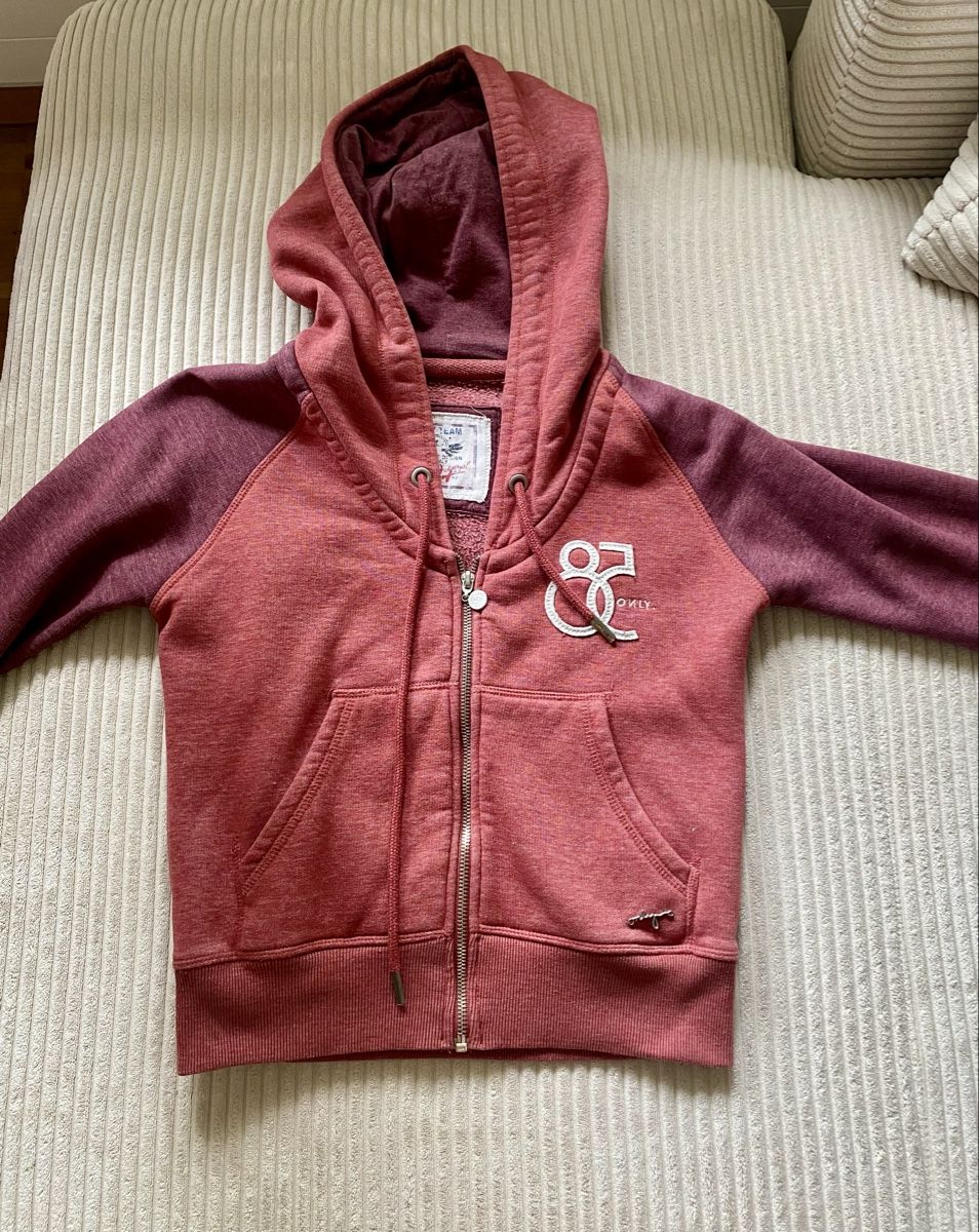 Only Maglioni & Felpe: Only Kapuzenpullover Hoodie Jacke Pullover Rot Bordeaux S 36 – Usato da Langnau am Albis venduto da cynthia.jolene 1