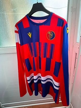 FC Basel Langarm einlaufe Shirt