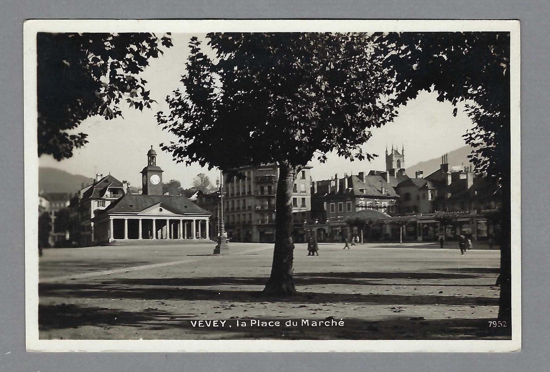 Cartoline postali: 1936, VEVEY, PLACE DU MARCHÉ – Usato da Pura venduto da ulisse1957