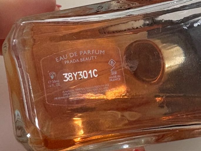 Prada Parfums & Eau de Toilette: parfum prada paradoxe intense 50ml – D'occasion à Diessbach b. Büren par Anni_04 2