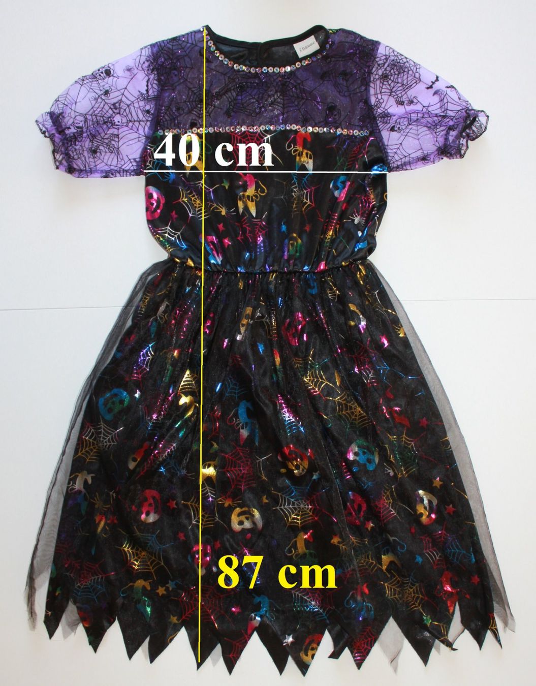 Costumi: Costume sorcière / Hexe t. 5 - 7 ans – Usato da Peseux venduto da CoolShoping 2
