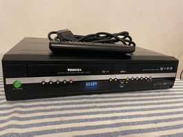 Toshiba RD-XV47 VHS / DVD Kombination Recorder