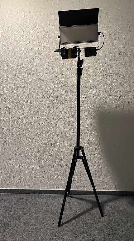 Lampen: Walimex Sirius 160 B-LED Basic Set  Studiolicht / Set – Gebraucht aus Oberägeri von maridale 1