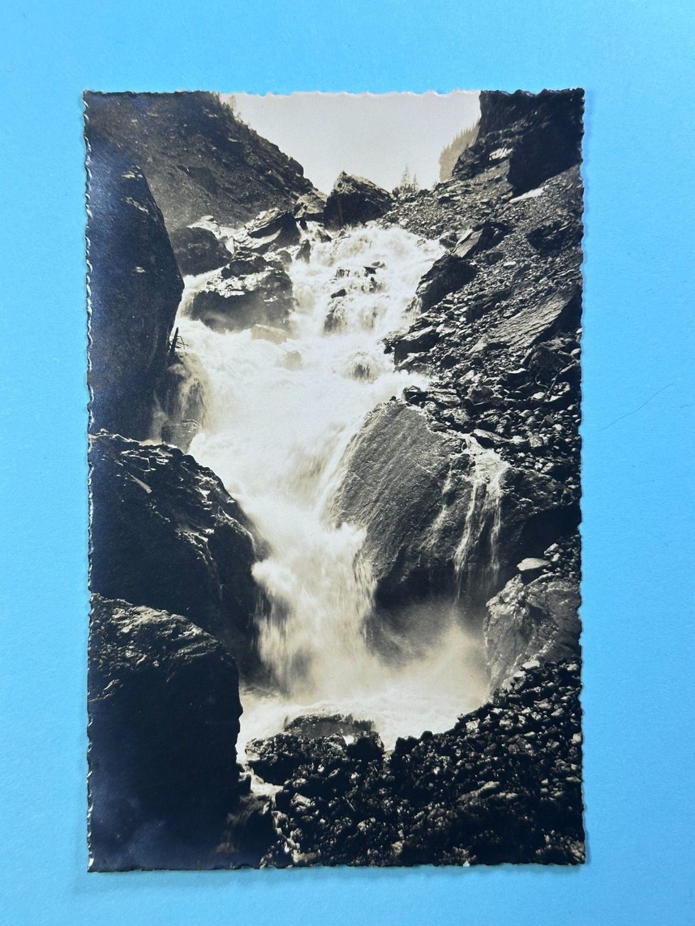 Cartoline postali: Kandersteg - Kanderfälle in der Klus – Usato da Steg VS venduto da _vinci_