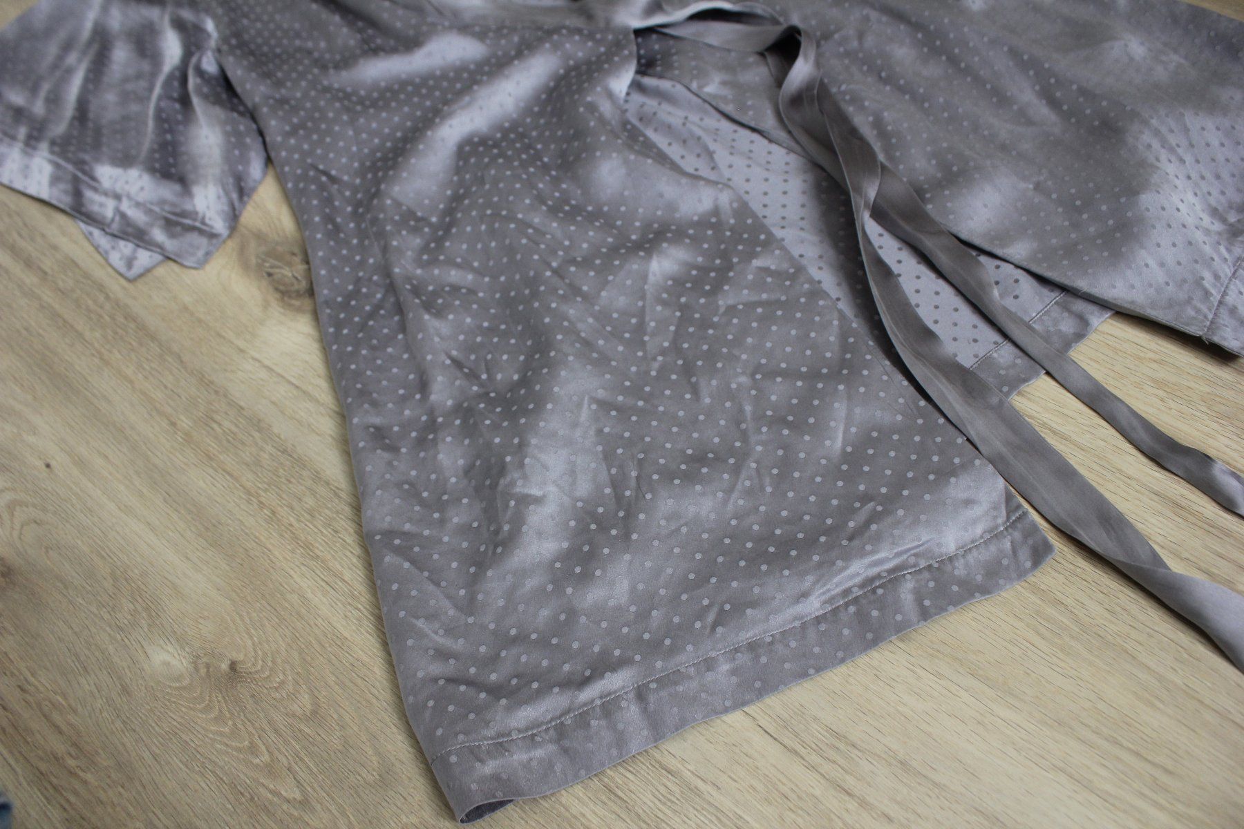 Pigiami: Feelyou pyjama 100% soie – Usato da Fribourg venduto da metalhands 5