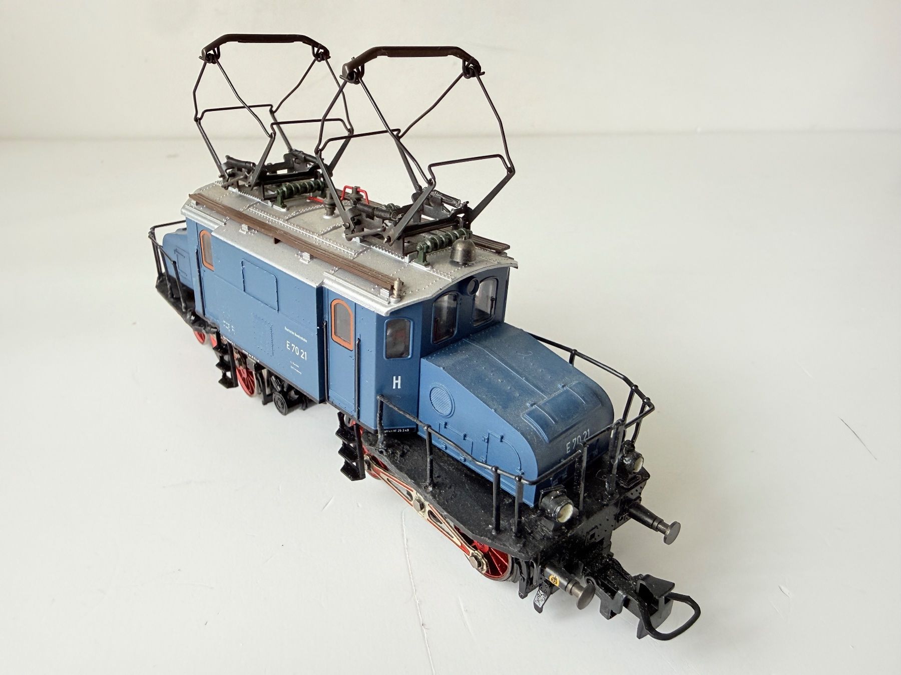 Modellini di ferrovie: Märklin Elektrolok Modell BR E-70 – Usato da Zwingen venduto da moje1 5