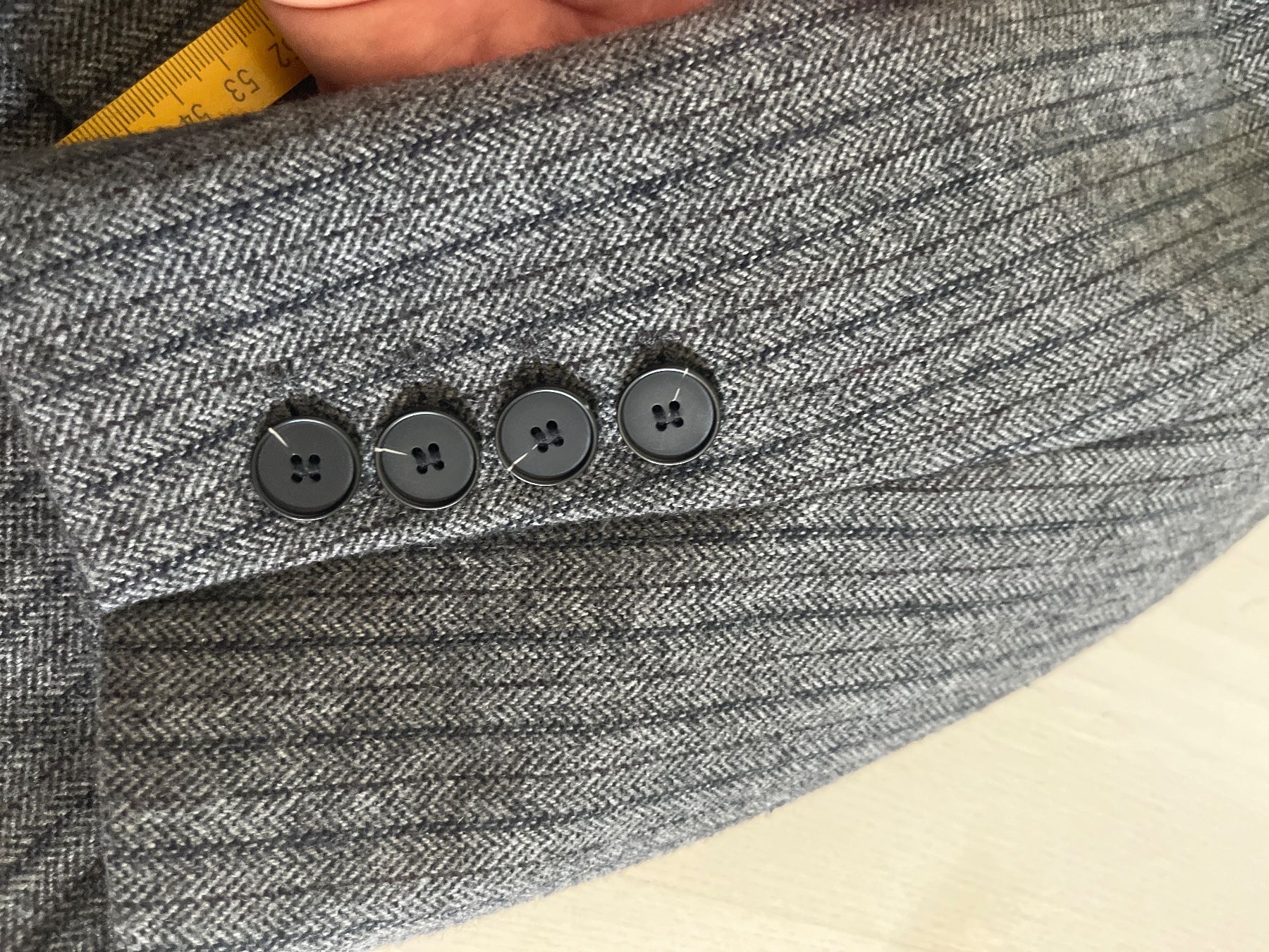 Mango Giacche: Mango Grey Pinstripe Oversized Blazer Gr M – Usato da Esslingen venduto da Yanafuchs 6