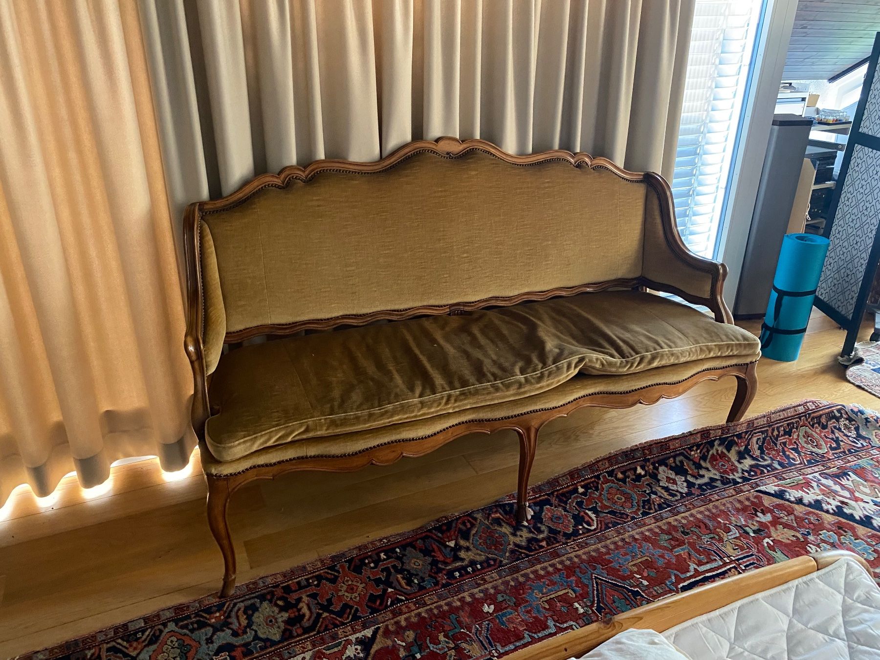 Sofas: antikes 3er Sofa – Gebraucht aus Muri b. Bern von Chrigubern