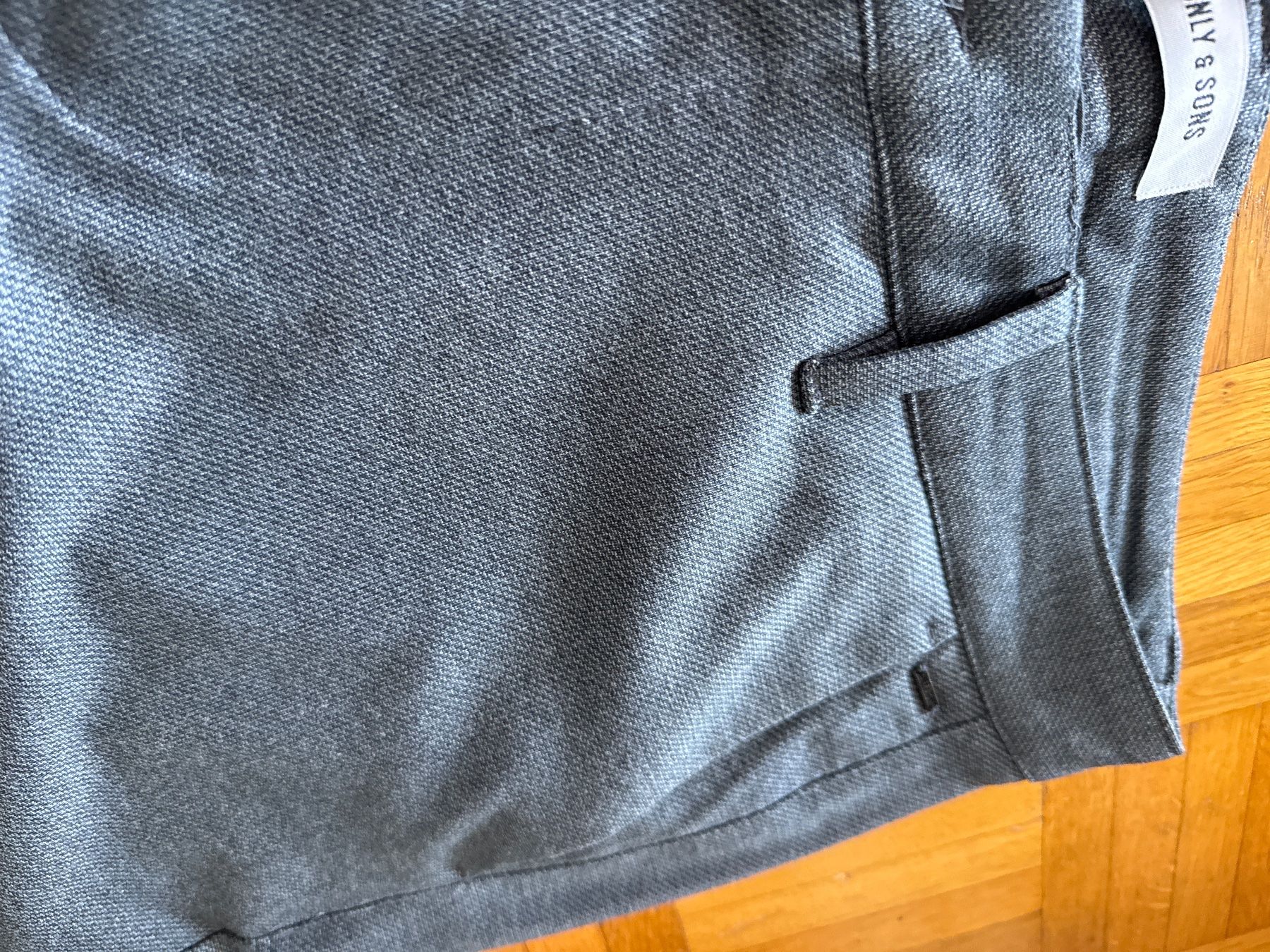 Only Kleiderpakete: Only & Sons Mark slim Herren 32/32 Hose Kleiderpaket – Gebraucht aus Winterthur von britsi 3