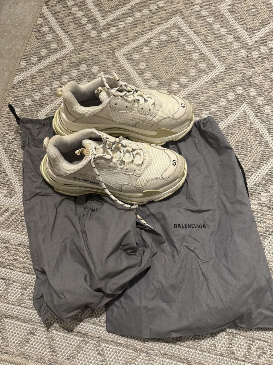 Herrenschuhe: Balenciaga Sneaker triple S – Gebraucht aus Spiez von sul_xz66 3